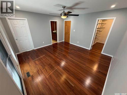 117 2Nd Street W, Frontier, SK - Indoor Photo Showing Other Room