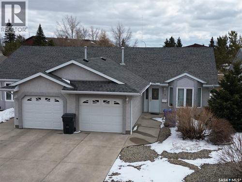 93 Russell DRIVE  Yorkton, SK S3N 4E6