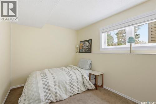 330 Stechishin Way, Saskatoon, SK - Indoor Photo Showing Bedroom