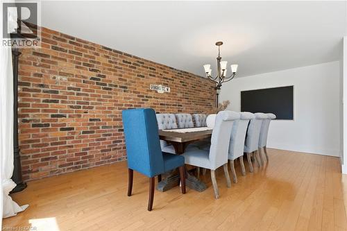 29 Melissa Crescent, Hamilton, ON - Indoor Photo Showing Dining Room