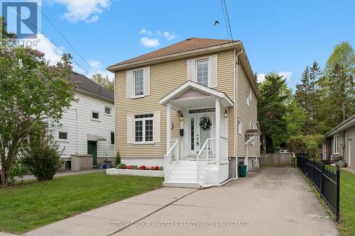 52 PEMBROKE STREET  Kingston (Central City East), ON K7L 4N4