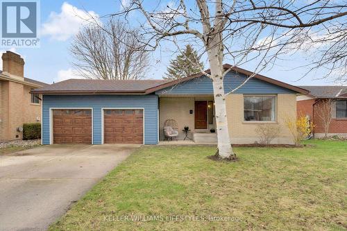 7 LOCKE HEIGHTS  Strathroy-Caradoc (Ne), ON N7G 3X1