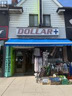 2212 BLOOR STREET Toronto, ON M6S 1N4