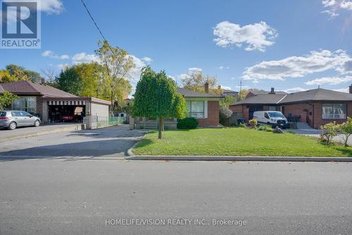 239 Epsom Downs Drive, Toronto, ON - Outdoor With Facade