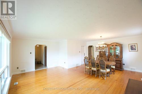 239 Epsom Downs Drive, Toronto, ON - Indoor Photo Showing Kitchen