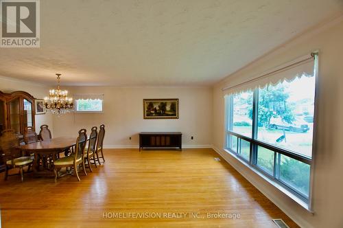 239 Epsom Downs Drive, Toronto, ON - Indoor Photo Showing Other Room