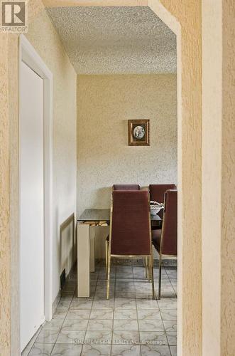 239 Epsom Downs Drive, Toronto, ON - Indoor