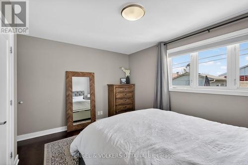 754 Cork Street, Ottawa, ON - Indoor Photo Showing Bedroom