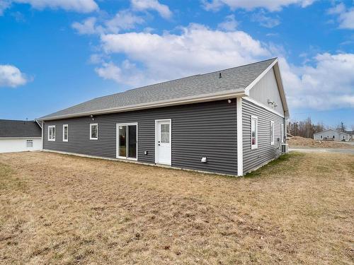 91 Ridgevale Drive, Westmount, NS 