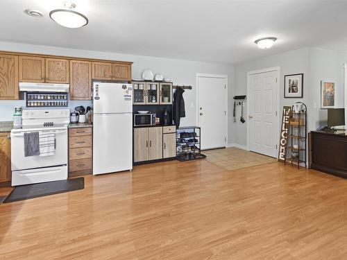 8 17 Heatherway Drive, Cornwall, PE 