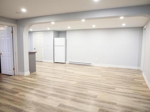 2975 Joseph Howe Drive, Halifax, NS 