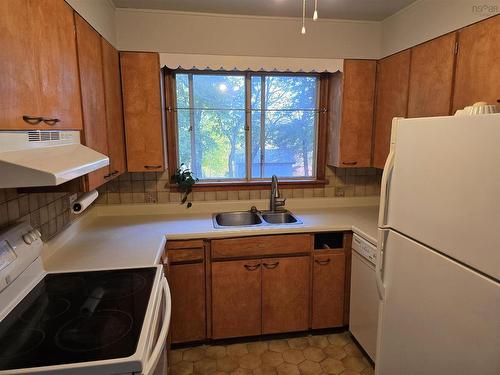 2975 Joseph Howe Drive, Halifax, NS 