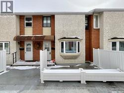 4762 Queen STREET  Regina, SK S4S 6G7