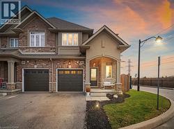 21 MADONNA Drive Unit# 16  Hamilton, ON L9H 0H1