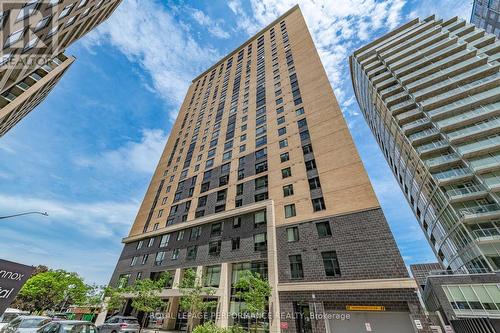 1118 - 105 CHAMPAGNE AVENUE S  Ottawa, ON K1S 5E5