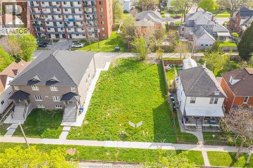 484-488 Janette, Windsor, ON 