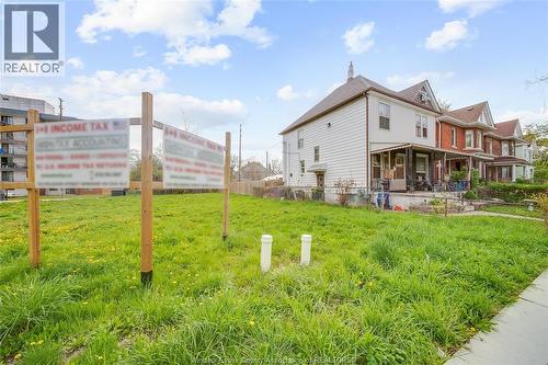 484-488 Janette, Windsor, ON 