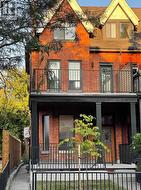 LOWER - 287 PALMERSTON AVENUE Toronto, ON M6J 2J3
