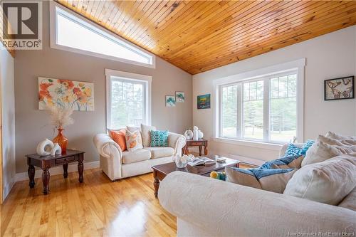 Windows add so much light to living space - 8 Dane Row, Willow Grove, NB - Indoor Photo Showing Living Room