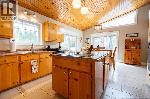 8 Dane Row, Willow Grove, NB - Indoor Photo Showing Kitchen