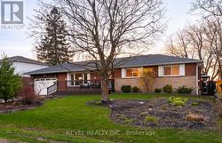 12 VICTORIA BOULEVARD East Garafraxa, ON L9W 7L6