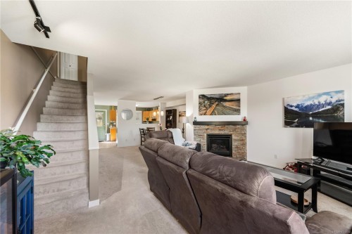 3-1663 Dufferin Cres, Nanaimo, BC 