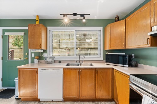 3-1663 Dufferin Cres, Nanaimo, BC 