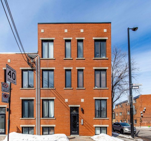 Front of Structure - 301-2487 Rue Champagne, Montréal (Ville-Marie), QC - Outdoor With Exterior
