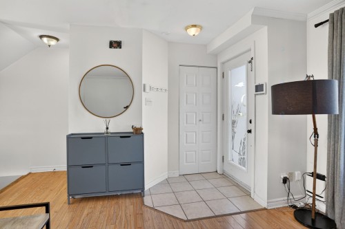 Hall d'entrée/Vestibule - 1408 Av. Du Parc, Saint-Jérôme, QC - Indoor Photo Showing Other Room