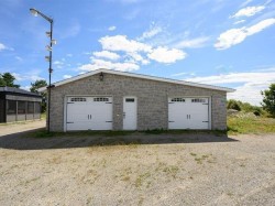Garage - 