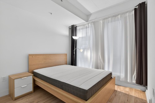 Bedroom - 301-1200 Rue Crescent, Montréal (Ville-Marie), QC - Indoor Photo Showing Bedroom