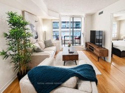 316-270 Wellington Street W Toronto, ON M5V 3P5