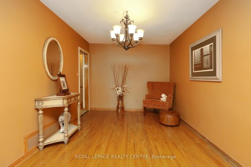 3638 Anniversary Road, Mississauga, ON 