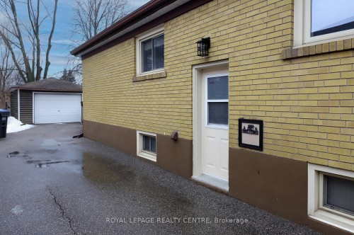 3638 Anniversary Road, Mississauga, ON 
