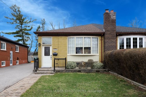 3638 Anniversary Road, Mississauga, ON 