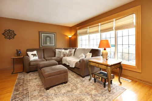 3638 Anniversary Road, Mississauga, ON 