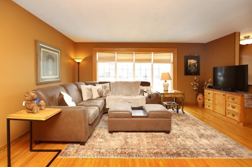 3638 Anniversary Road, Mississauga, ON 