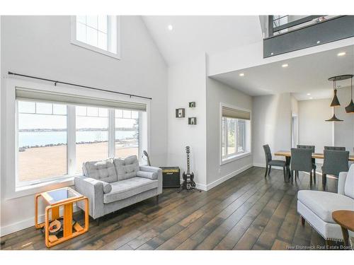 77 De L'Outarde St, Pointe-Des-Robichaud, NB 