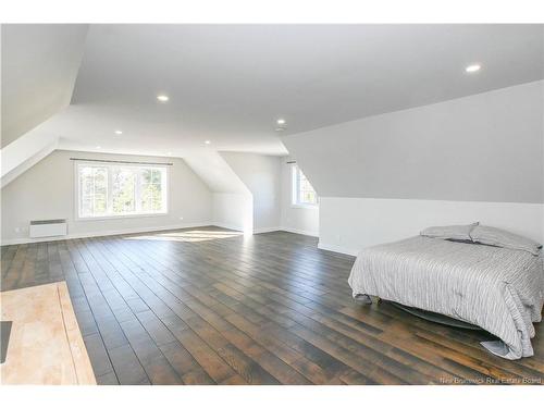 77 De L'Outarde St, Pointe-Des-Robichaud, NB 