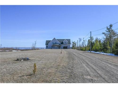 77 De L'Outarde St, Pointe-Des-Robichaud, NB 