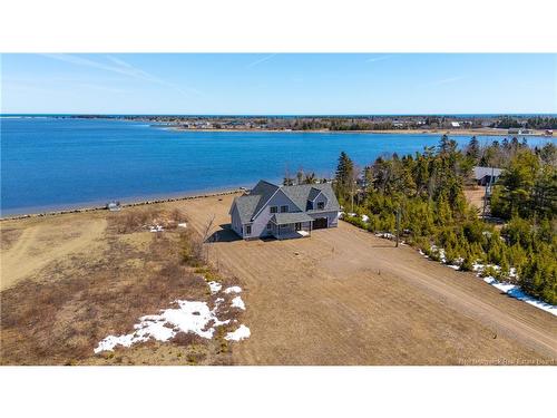 77 De L'Outarde St, Pointe-Des-Robichaud, NB 