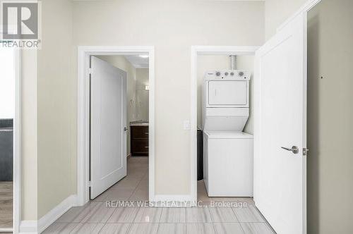 615 - 16 Concord Place, Grimsby, ON - Indoor Photo Showing Laundry Room