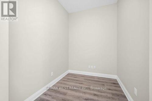 Den/Optional Bedroom - 615 - 16 Concord Place, Grimsby, ON - Indoor Photo Showing Other Room
