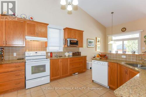1861 Mickelberry Crescent, Ottawa, ON 