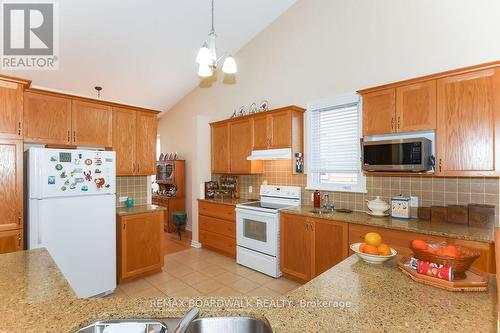 1861 Mickelberry Crescent, Ottawa, ON 