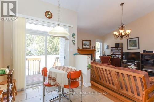 1861 Mickelberry Crescent, Ottawa, ON 