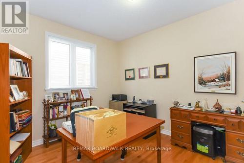 1861 Mickelberry Crescent, Ottawa, ON 