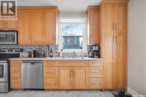 1532 Cairns Avenue, Saskatoon, SK 