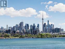 2808 - 59 ANNIE CRAIG DRIVE Toronto, ON M8V 0C4