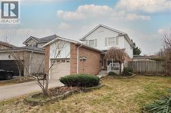 89 LYNNHAVEN Court  Kitchener, ON N2M 5L8